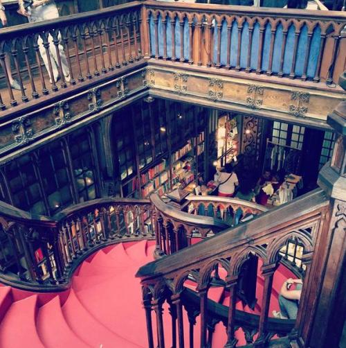 Livraria Lello (Порту, Португалия)