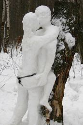 Снеговик из влюбленных