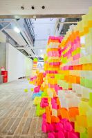 Дворец из post-it