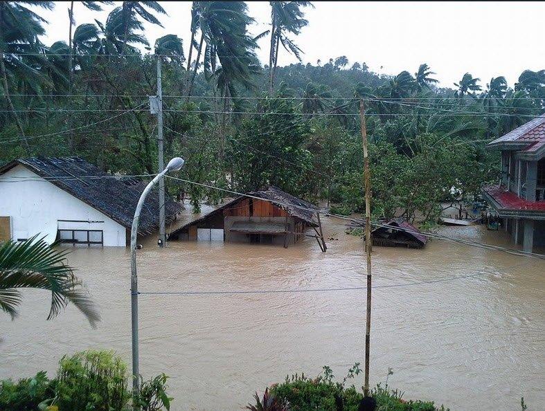 Фото 15 Последствия тайфуна "Хагупит" на Филиппинах