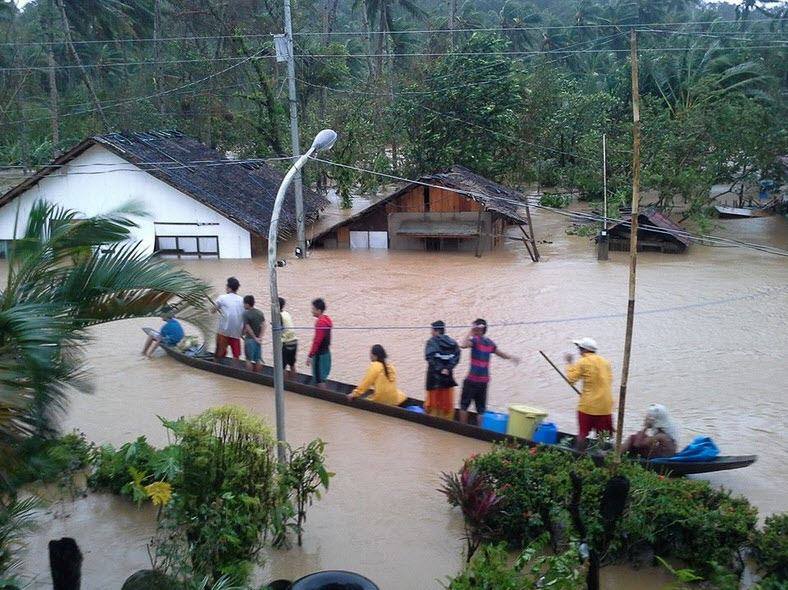 Фото 16 Последствия тайфуна "Хагупит" на Филиппинах